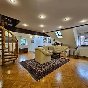 Nina With Private Terrace Tour As Apartment